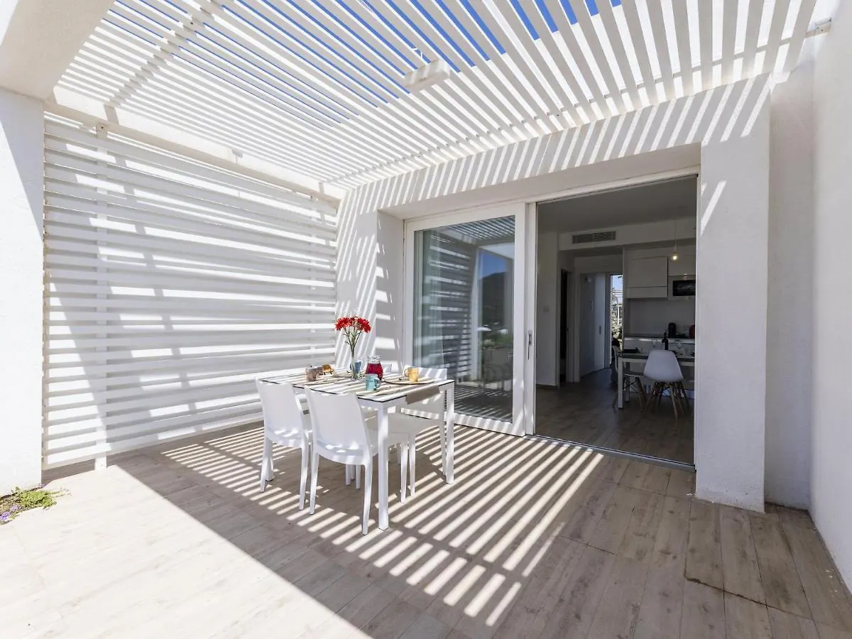 Apartment Capo Falcone Charming Apartment-2 By Interhome Stintino